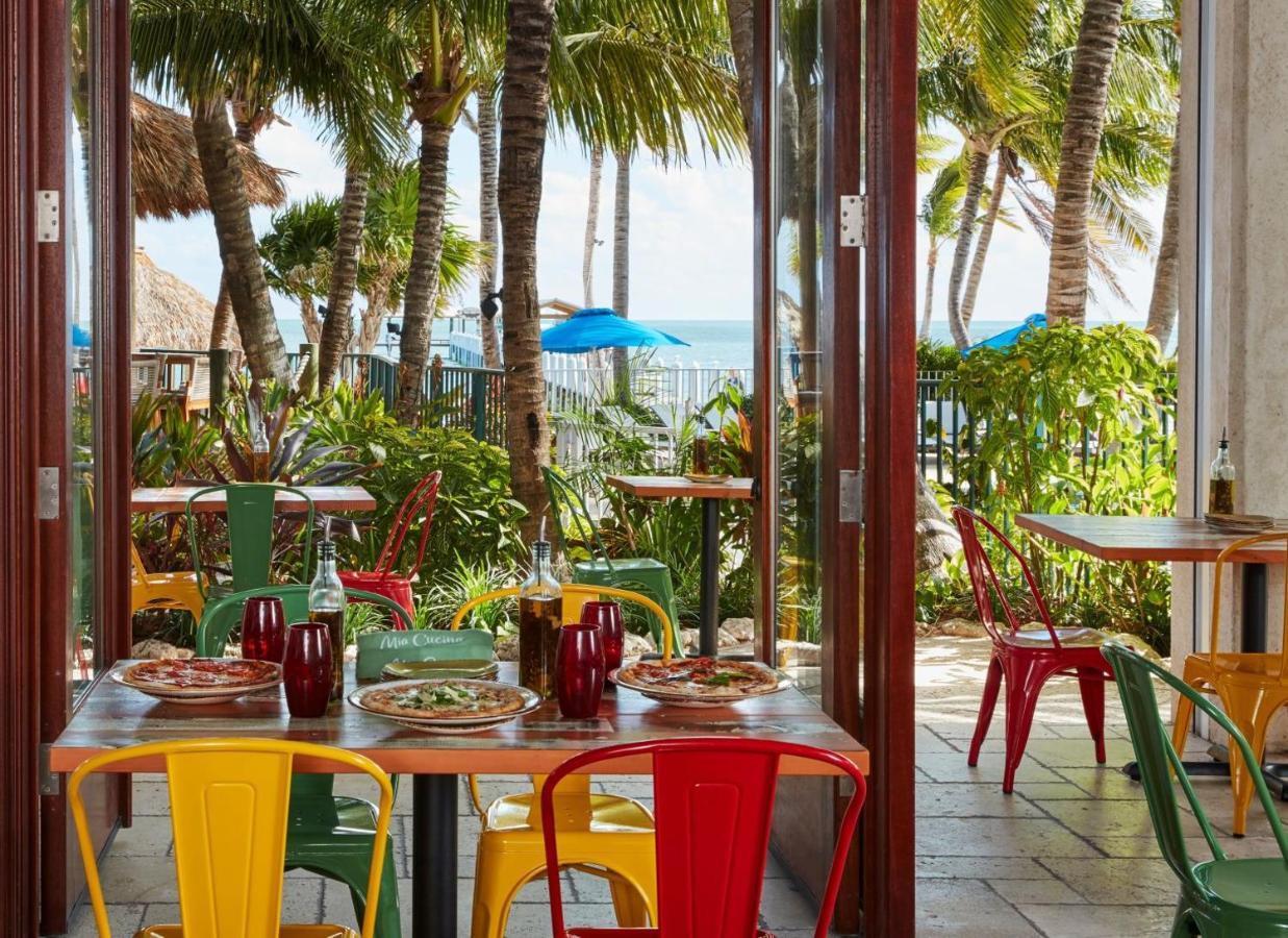 Cheeca Lodge & Spa Islamorada Eksteriør billede Restaurant at the beach