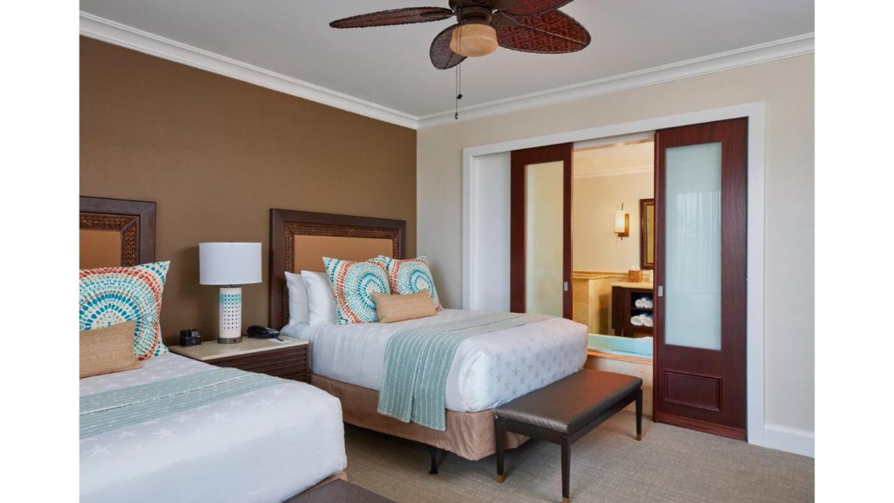 Cheeca Lodge & Spa Islamorada Eksteriør billede A guest room at the Hilton San Diego Bayfront