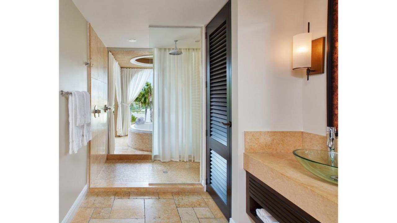 Cheeca Lodge & Spa Islamorada Eksteriør billede Bathroom