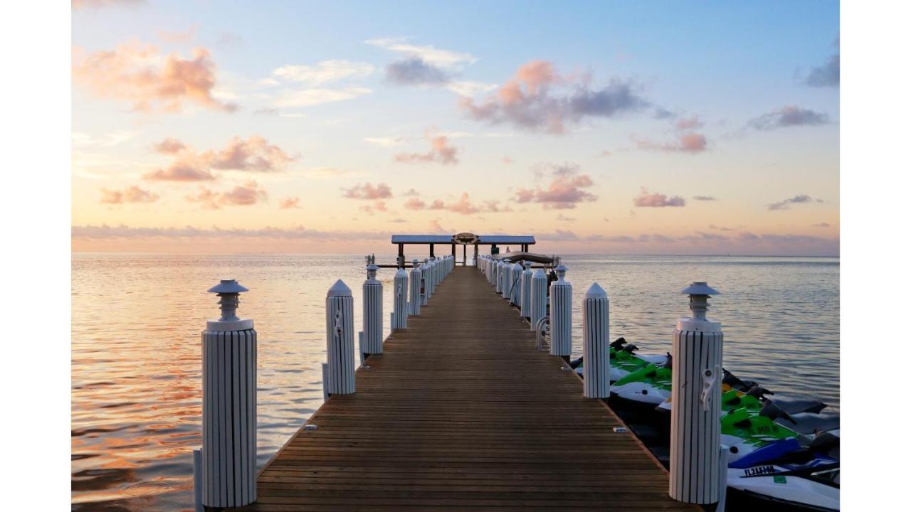 Cheeca Lodge & Spa Islamorada Eksteriør billede The pier at the Ocean Club